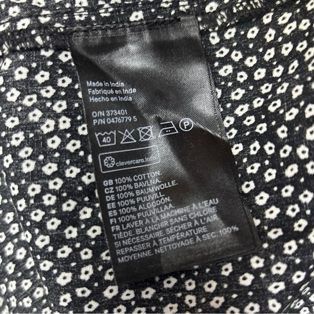 H&M Navy Ruffle Blouse‎ - Picture 9 of 10